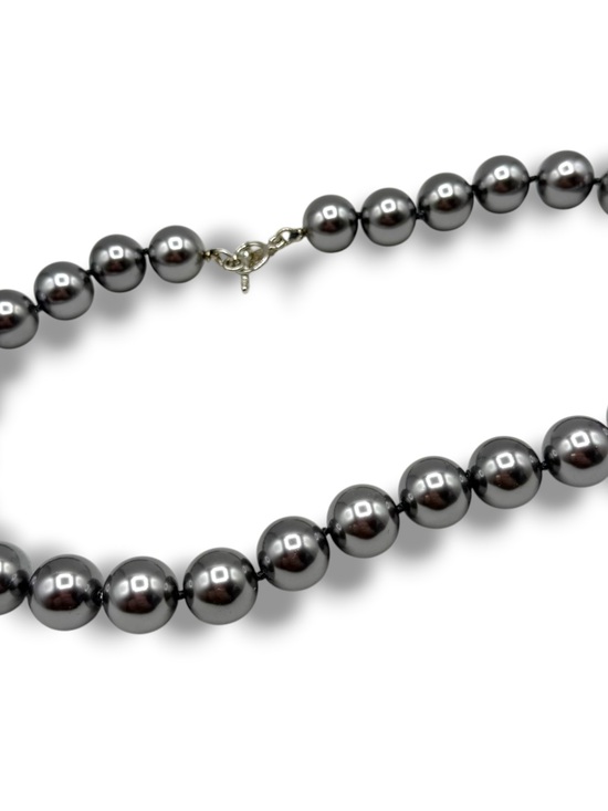 Jewelry - DARK GREY faux PEARL NECKLACE choker Kenneth Jay lane